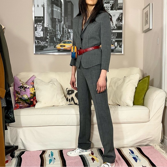 Akris Punto grey blazer - Picture 2 of 15